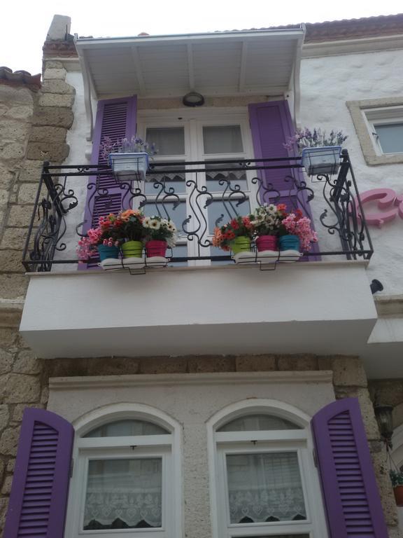 Ciftekuyu Hotel Alacati Exterior photo